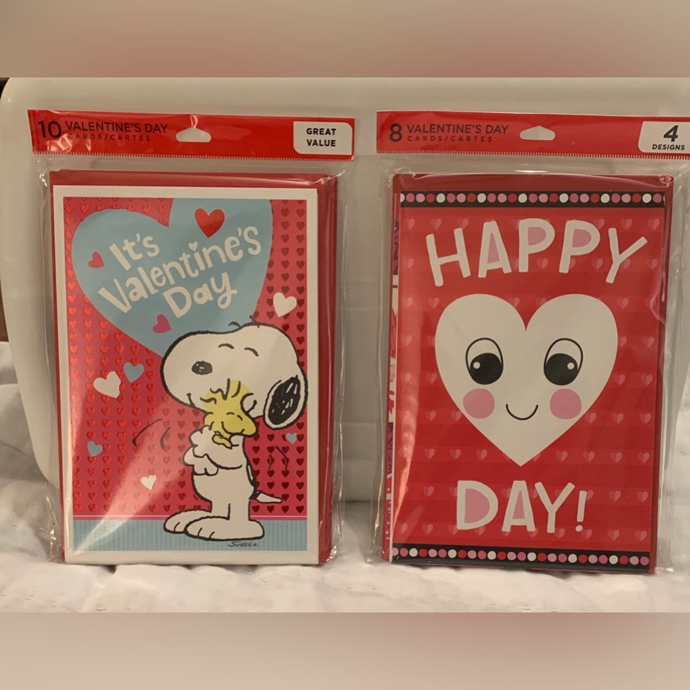 ⭐️NWT Set of Valentines Day Hallmark Greeting Cards Snoopy and Assorted 18 Cards
